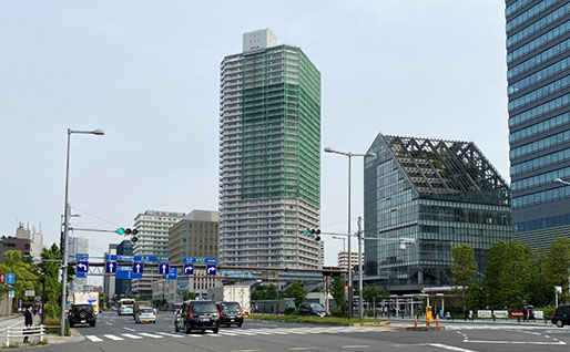 豊洲駅は、東京メトロ有楽町線と新交通ゆりかもめの2路線が利用可能です