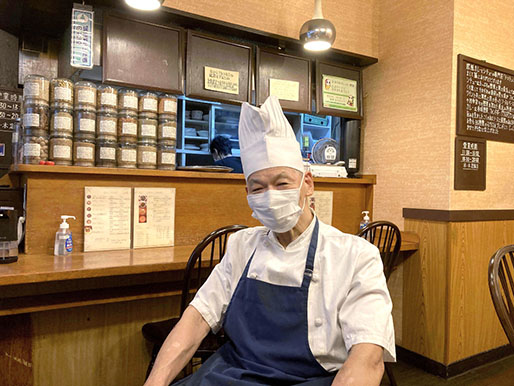 欧風カレー＆シチュー専門店 トマトのオーナーシェフ